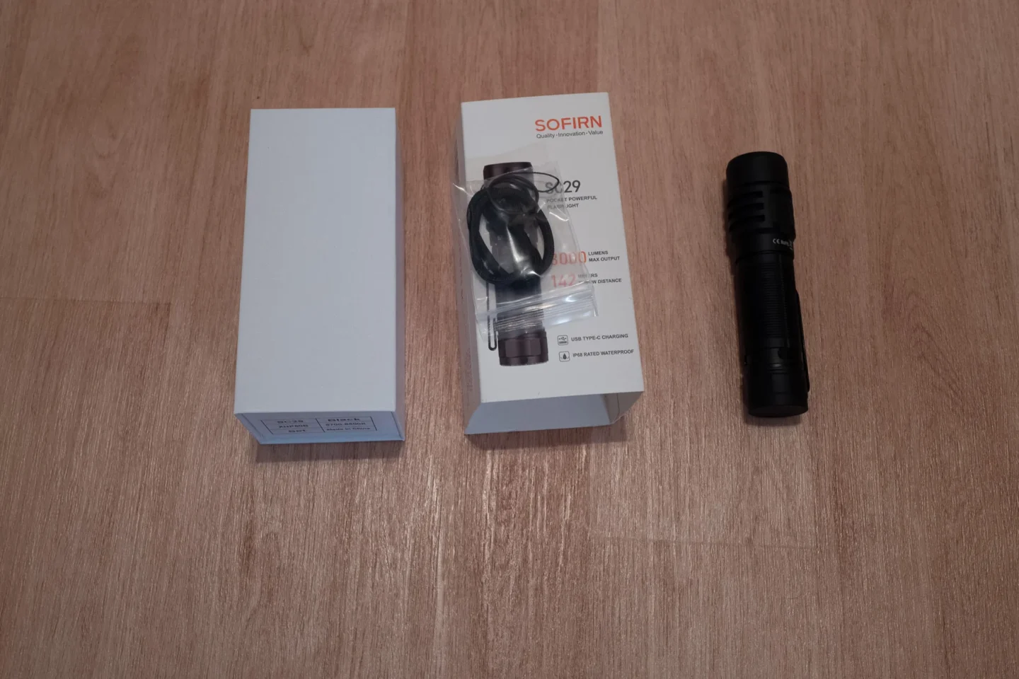 SOFIRN SC29 Taschenlampe