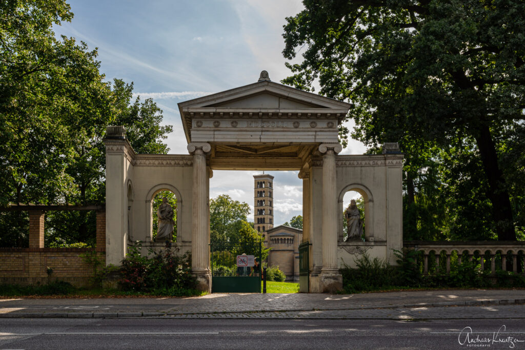 Dreikönigtor vom Park Sanssouci