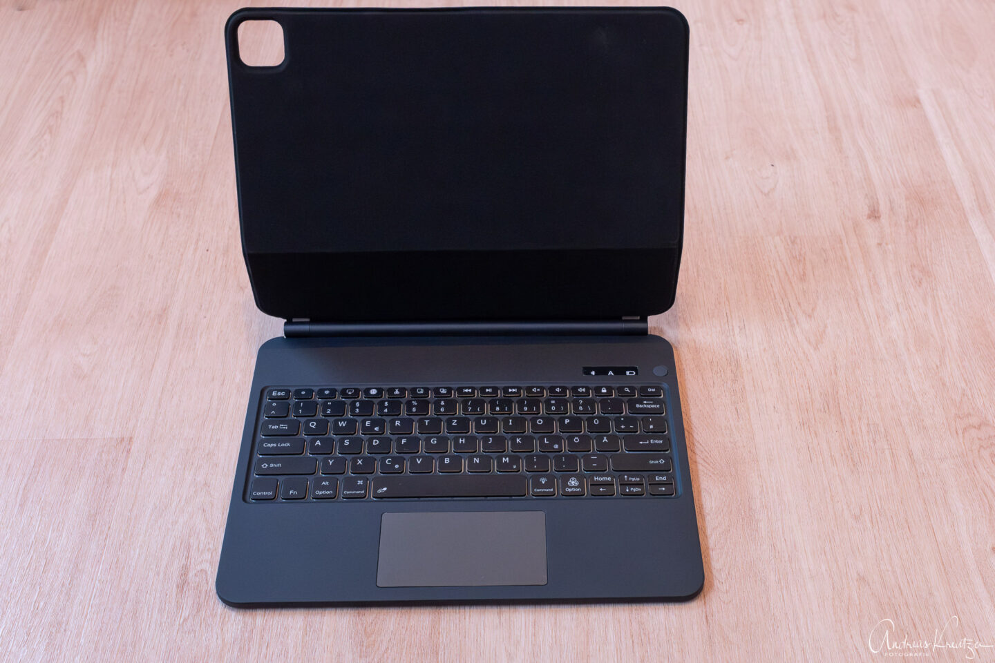 SENGBIRCH Magic Keyboard