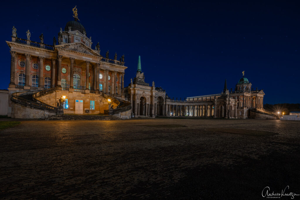 Kolonnade und Triumphtor beim Neuen Palais